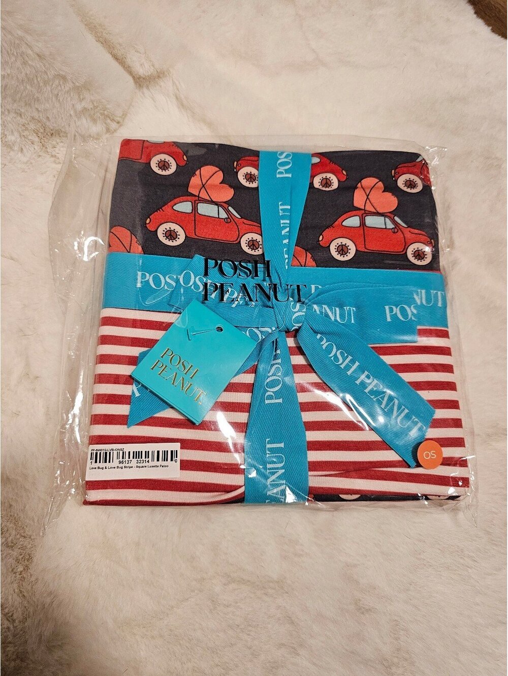 POSH PEANUT Love Bug Blanket